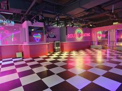 -不可思议减压馆·解压博物馆·摔碗发泄·团建定制