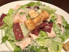 凯撒沙拉-恰餐厅及酒吧 CHAR Bar & Grill (北京丽都皇冠假日店)