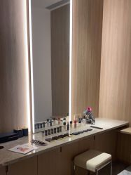 -AURAS璈然科技护肤中心