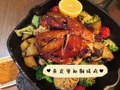 -来龙里 精致 东南亚餐室(万象城店)