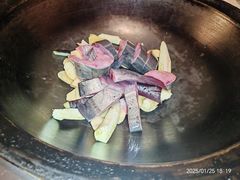 -王老六铁锅炖鱼(大东沟总店)