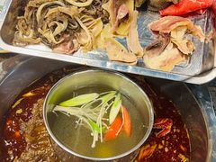 -金鼎雪山牦牛杂火锅(理县总店)