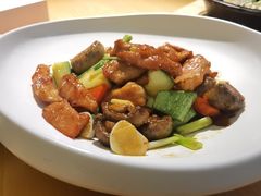 香煎口蘑脆爽肉-周三的情书花园餐厅(江北店)