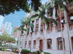 -香港大学