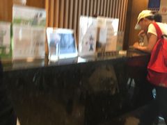 -苏州汇融广场假日酒店