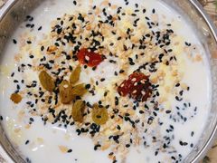 -白翔甜食店