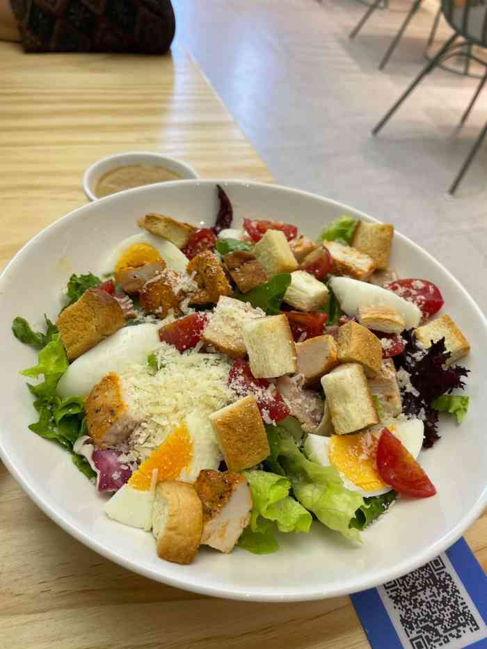 西木semood(沙拉61轻食61简餐)(迪赛店)-"在等孩子下课的过程中