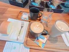 -星巴克(天津东江道香年广场店)