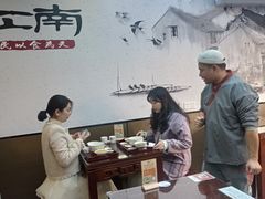 -百年老字号·观振兴蟹黄面·三虾面·苏式面(观前街富仁坊巷店)