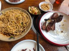 -老鼎万春卤菜(五代传承创始老店)