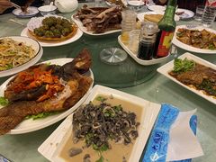 -六顺园清真回族饭店(工程街店)
