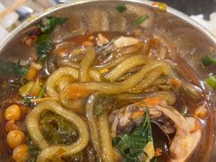 -鸿顺老铁锅美蛙鱼府(解放碑店)