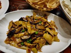 -万荣烤鸭店·北京菜(天坛店)