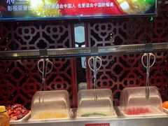 -七欣天香辣蟹火锅(上海银亿滨江店)