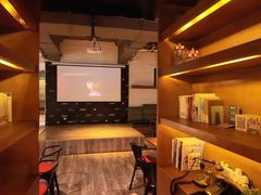 -JINNS锦时 steak&pizza(浸信会礼拜堂旧址店)
