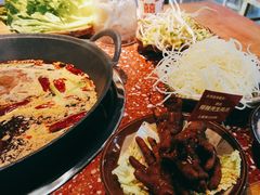 -赵美丽·重庆社区火锅·直营店(火车东站·中豪国际店)