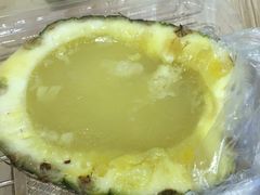 -志龙皇冠吃货椰子铺