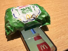 -麦当劳(中山公园龙之梦店)