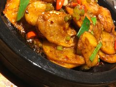 -九锅一堂酸菜鱼(新南凯德直营店)