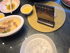 -江宴渔村·鱼鲜土菜(紫荆广场店)