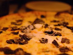 黑松露有机蛋Pizza-Atto Primo