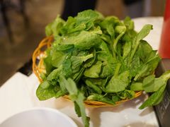 -鲜入围煮花胶鸡海鲜火锅