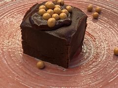 -LES ELITES 英集荟(南京西路店)