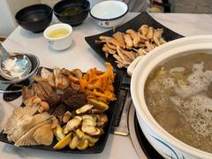 -蘑统田下·野生菌火锅