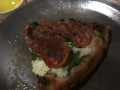 Spicy&nbsp;Salami&nbsp;pizza-Mercato莫卡多露台餐厅与酒吧(K11店)