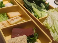 -呷哺呷哺 黄金牧场 (新中关购物中心店)