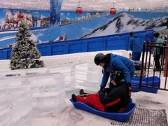 -长沙湘江冰雪世界