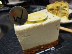 -W COLLECTIVE  DESSERT SHOP