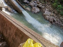 -安吉龙王山峡谷漂流