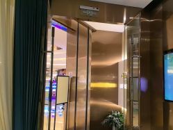 -苑苑vbeauty科技美容SPA