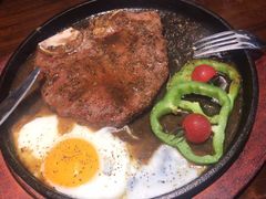-品乐比萨西餐厅