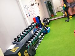 -征成健身连锁私教工作室(九公里店)