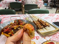 -老班长·小龙虾·鲜货烧烤大排档(金街美地店)