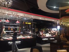 -四海一家自助餐(益田假日广场店)