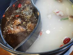 -亿诣蝎府炸酱面羊蝎子火锅(酷车小镇店)