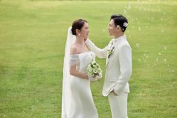 -麦田·婚纱摄影(天河新天地店)