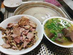 -春雨羊汤店(广开四马路总店)