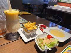 -豪客来牛排(空港华联店)