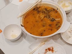 -鱼你在一起(浦东新陆家嘴滨江中心店)