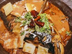 鱼头泡饼-京味斋·北京烤鸭(北京南站洋桥店)