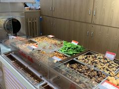 -琦王花生(中央商场店)