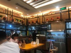 -蓉李记成都名小吃(二七万达店)