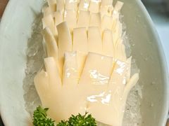 鲜脆佛手黄喉-大隐·成都火锅Bistro(合生麒麟新天地店)