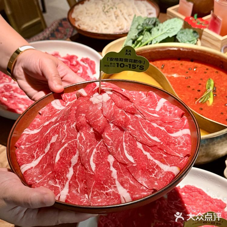 北京首店酸汤火锅，一口酸到灵魂醒！