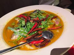 山茶油丹江大鱼头-清水亭湖北菜(大屯DT51店)