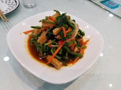 -巴依老爷新疆美食(牡丹园店)